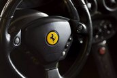 Enzo Ferrari de vanzare