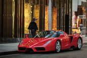 Enzo Ferrari detinut de Floyd Mayweather Jr