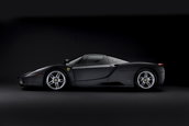 Enzo Ferrari in Nero Opaco