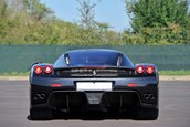 Enzo rupt in doua si reparat de Ferrari