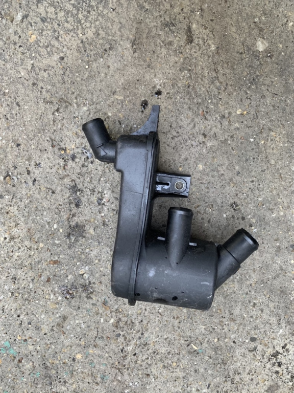 Epurator gaze Ford Focus [facelift] [2001 - 2007] wagon 5-usi 1.8 TDDi MT (90 hp) DAW DBW) C9DB