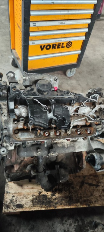 Epurator gaze Renault Trafic 2.0 DCI an 2007 2008 2009 2010 cod 8200673395