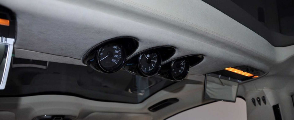 Este atat de rara, ca unii nici nu stiu de existenta ei. Masina cu motor V12 si frigider in cotiera este acum de vanzare Este atat de rara, ca unii nici nu stiu de existenta ei. Masina cu motor V12 si frigider in cotiera este acum de vanzare