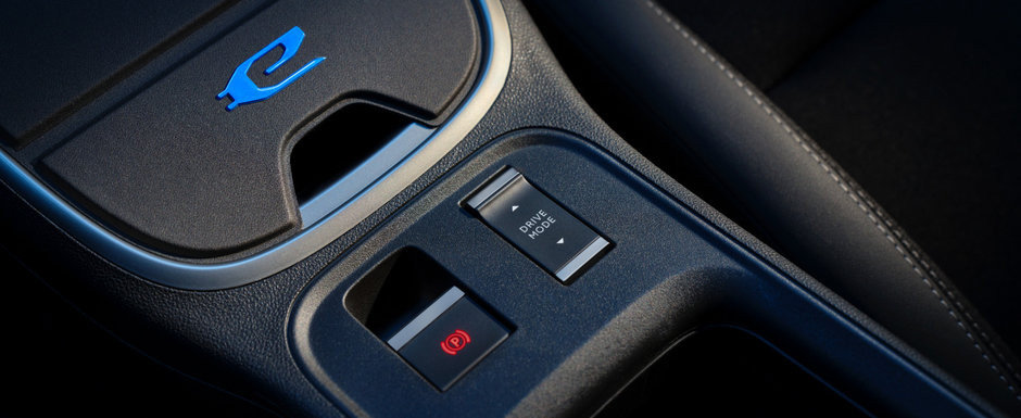 Este inceputul unei noi ere. Jeep prezinta oficial noul Avenger, primul sau SUV cu propulsie electrica. Galerie foto completa Este inceputul unei noi ere. Jeep prezinta oficial noul Avenger, primul sau SUV cu propulsie electrica. Galerie foto completa