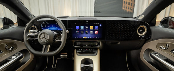 Este oficial: s-a lansat si in Romania. Daca nu ai bani de Mercedes CLS, asta e masina ta