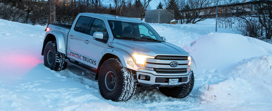 Este primul Ford F-150 modificat de Arctic Trucks. Acum merge oriunde si face orice vrei tu