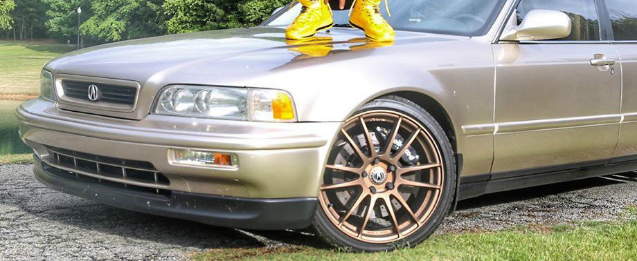 Este rapper celebru si a jucat in Fast and Furious dar conduce inca o masina din '93 cu 400.000 km la bord Este rapper celebru si a jucat in Fast and Furious dar conduce inca o masina din '93 cu 400.000 km la bord
