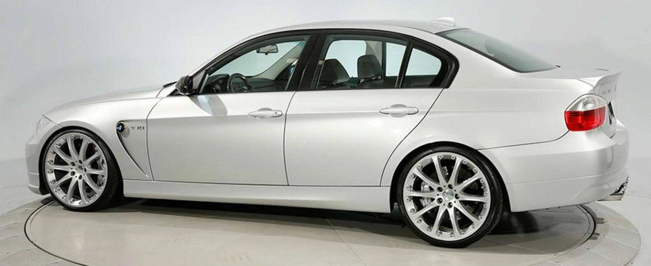 Este unul dintre cele mai rare BMW-uri tunate din istorie. De afara arata ca un Seria 3 obisnuit, insa cand ridici capota...