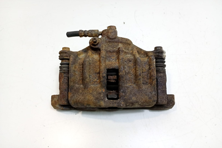 Etrier cu suport stanga fata Land Rover Freelander [1998 - 2006]