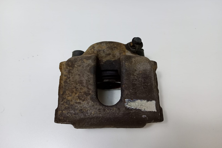 Etrier dreapta fata BMW Seria 3 E46 [1997 - 2003]