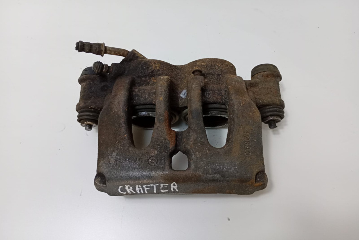 Etrier dreapta fata Volkswagen VW Crafte