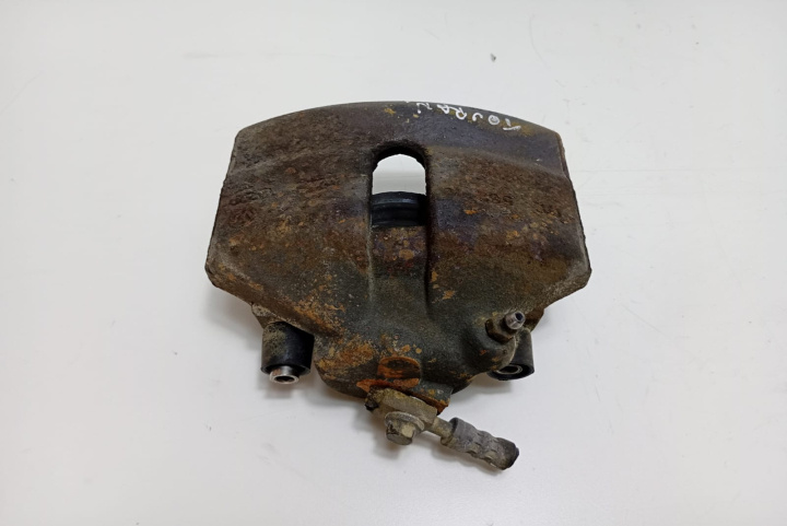 Etrier dreapta fata Volkswagen VW Golf 5 [2003 - 2009]