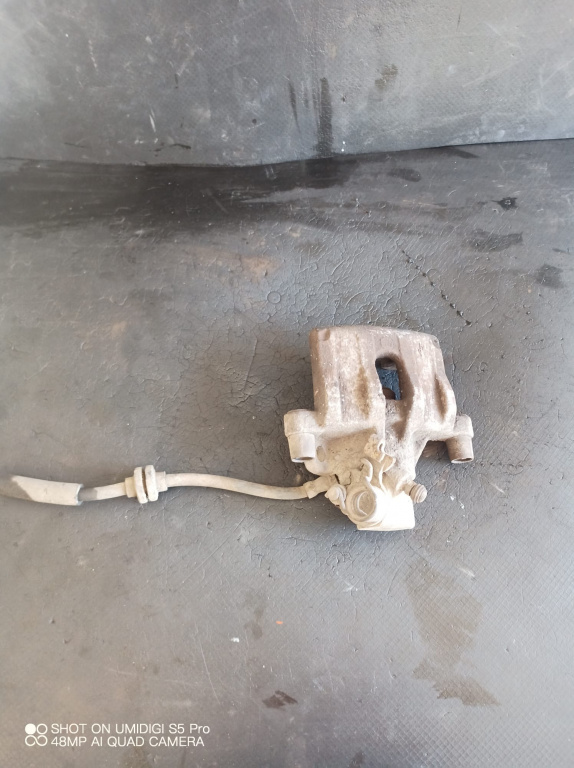 Etrier dreapta spate , Ford Focus 2 , 2006