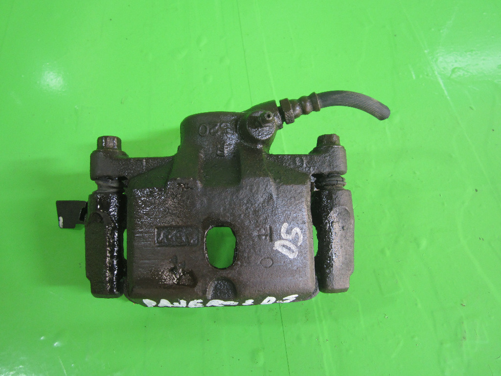 ETRIER DREAPTA SPATE MITSUBISHI PAJERO 2 4x4 FAB. 1991 - 1999 ⭐⭐⭐⭐⭐