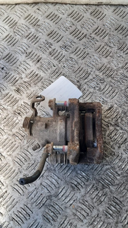 Etrier dreapta spate Opel Meriva an 2007