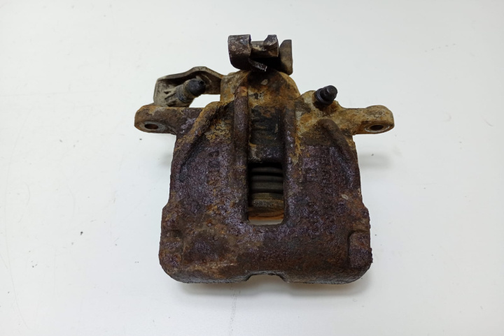 Etrier dreapta spate Renault Trafic