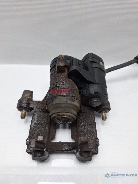 Etrier dreapta spate VOLKSWAGEN PASSAT Variant (3G5) [ 2014 - > ] VAG OEM 3Q0615406E