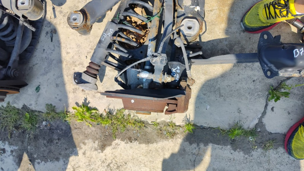 Etrier dreapta spate Volkswagen Tiguan 4x4 2.0 TDI 2012