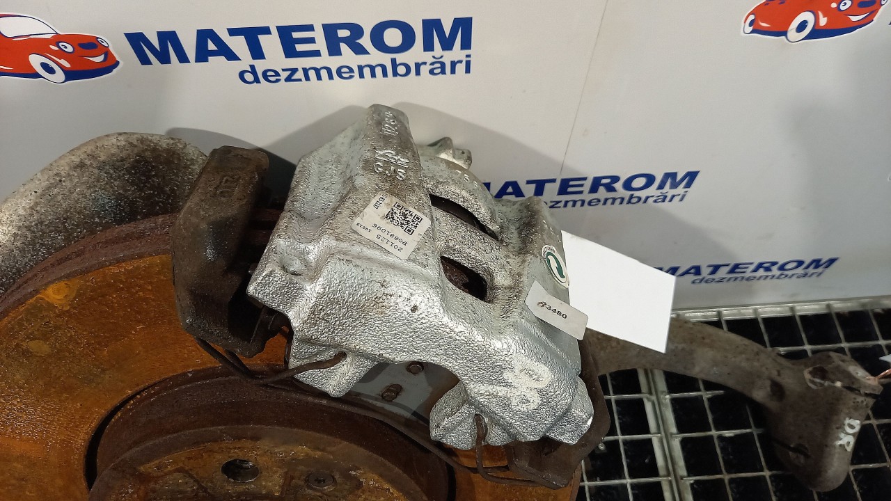 ETRIER FATA DREAPTA AUDI A4 2.0 TDI - (2012 2015)