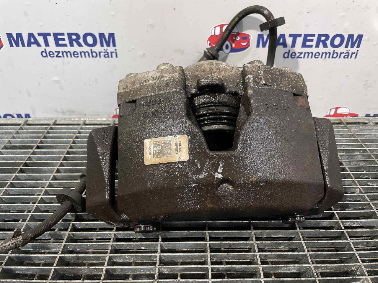 ETRIER FATA DREAPTA AUDI A6 2.0 TDI - (2011 2015)