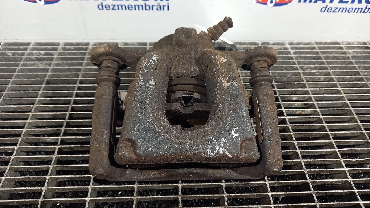 ETRIER FATA DREAPTA BMW SERIA 1 E 81 SERIA 1 E 81 2.0 D - (2007 2014)
