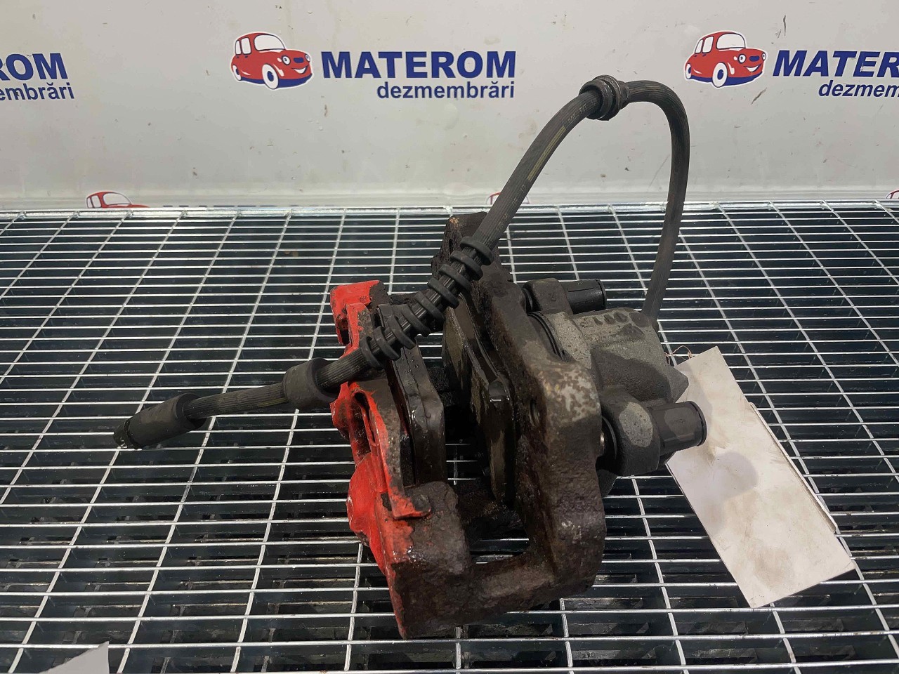 ETRIER FATA DREAPTA BMW SERIA 1 F20 SERIA 1 F20 2.0 D - (2011 2015)