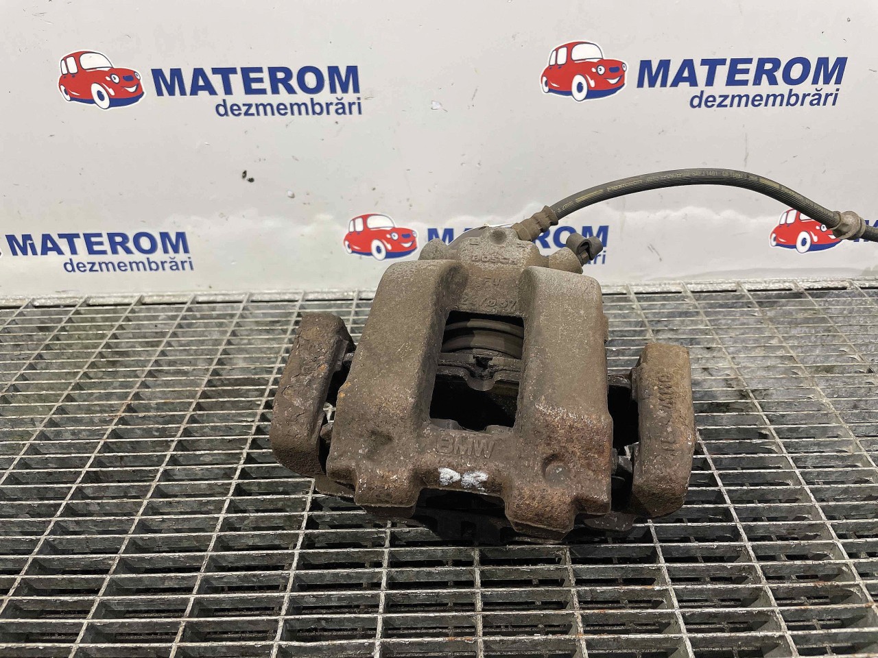 ETRIER FATA DREAPTA BMW SERIA 3 F 30 SERIA 3 F 30 2.0 D - (2011 2018)