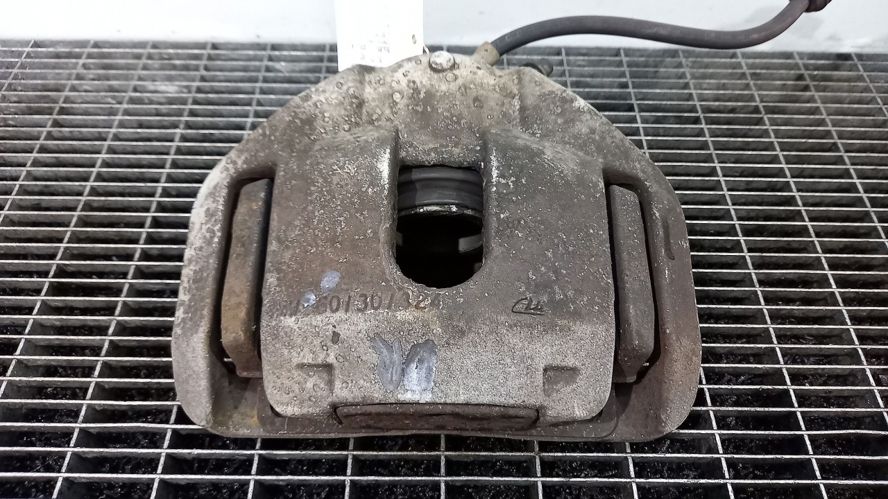 ETRIER FATA DREAPTA BMW SERIA 5 E 60 SERIA 5 E 60 2.0 D - (2007 2010)
