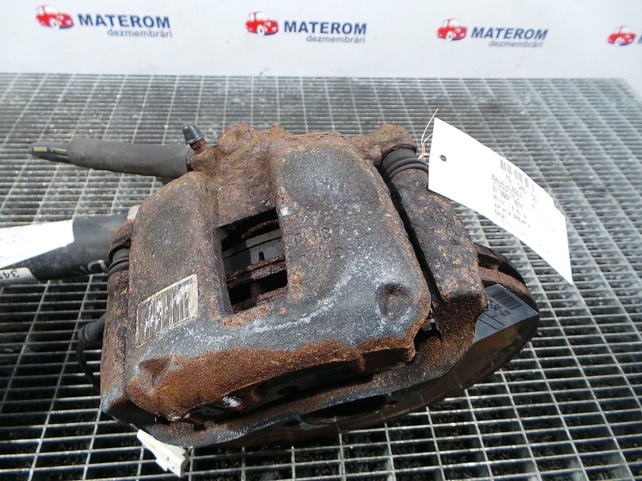 ETRIER FATA DREAPTA CITROEN C4 1.6 INJ 16V - (2004 2008)