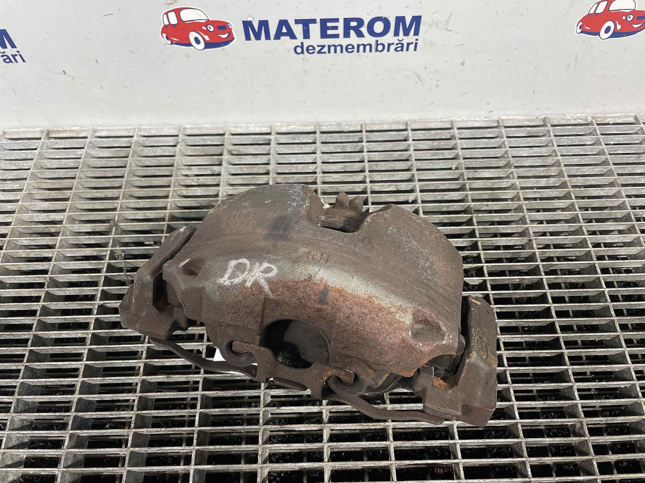 ETRIER FATA DREAPTA FORD KUGA KUGA 2.0 TDCI - (2012 2020)