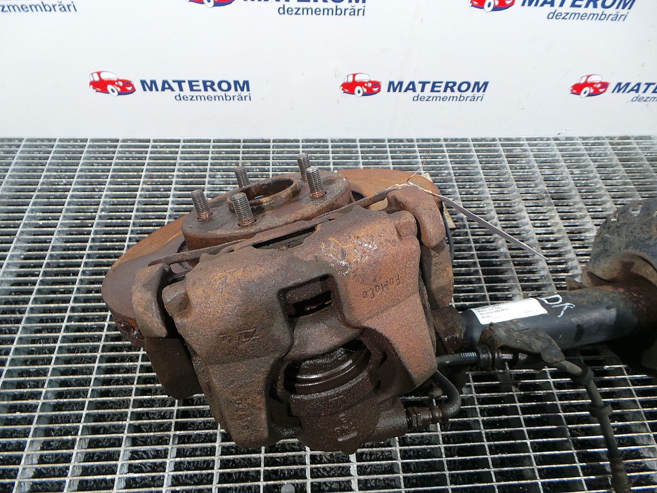 ETRIER FATA DREAPTA FORD MONDEO MONDEO 2.0 TDCI - (2007 2014)