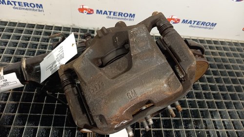 ETRIER FATA DREAPTA OPEL ASTRA J B16DTL - (2012 2015)