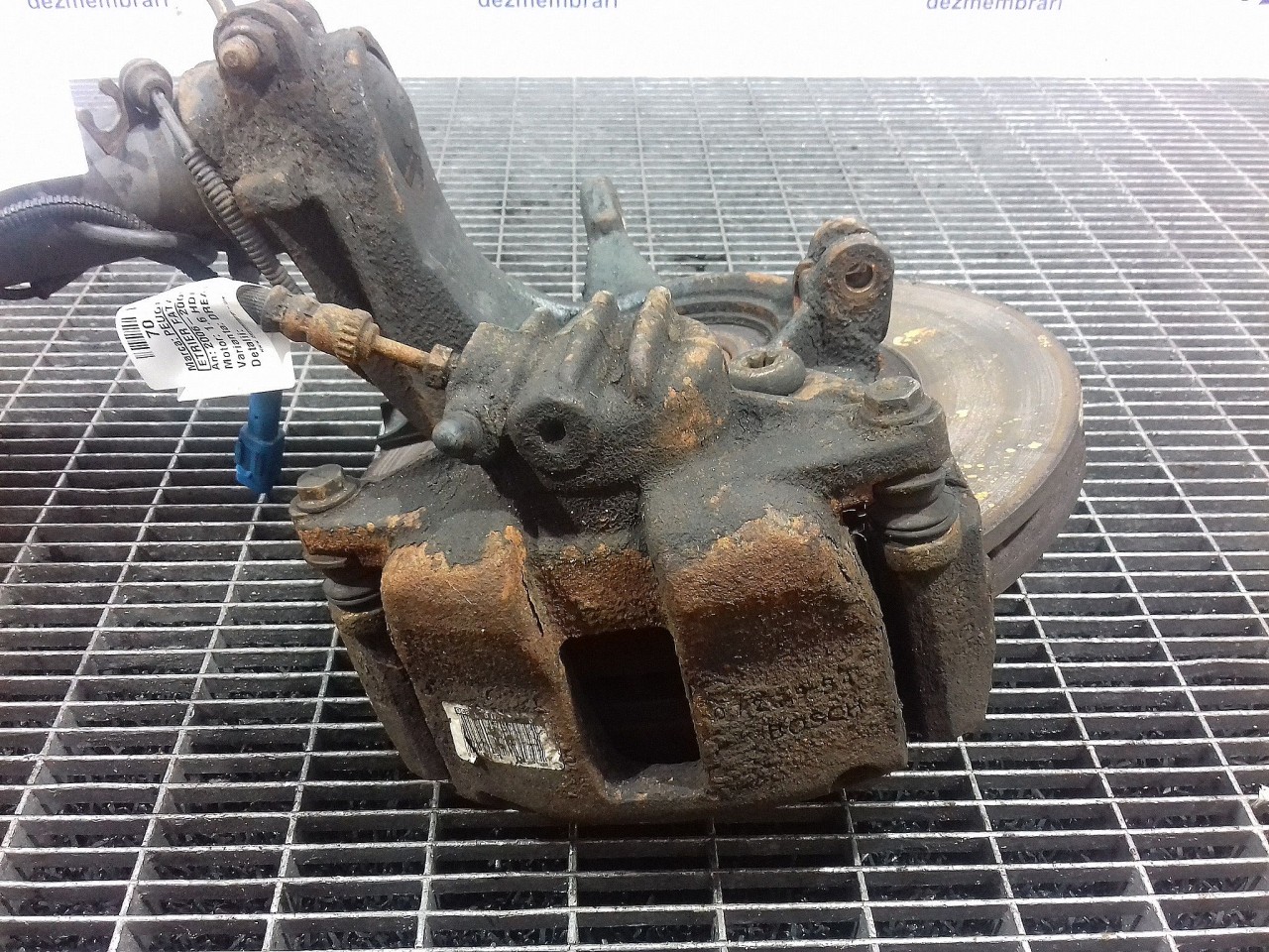 ETRIER FATA DREAPTA PEUGEOT 207 1.6 HDI 