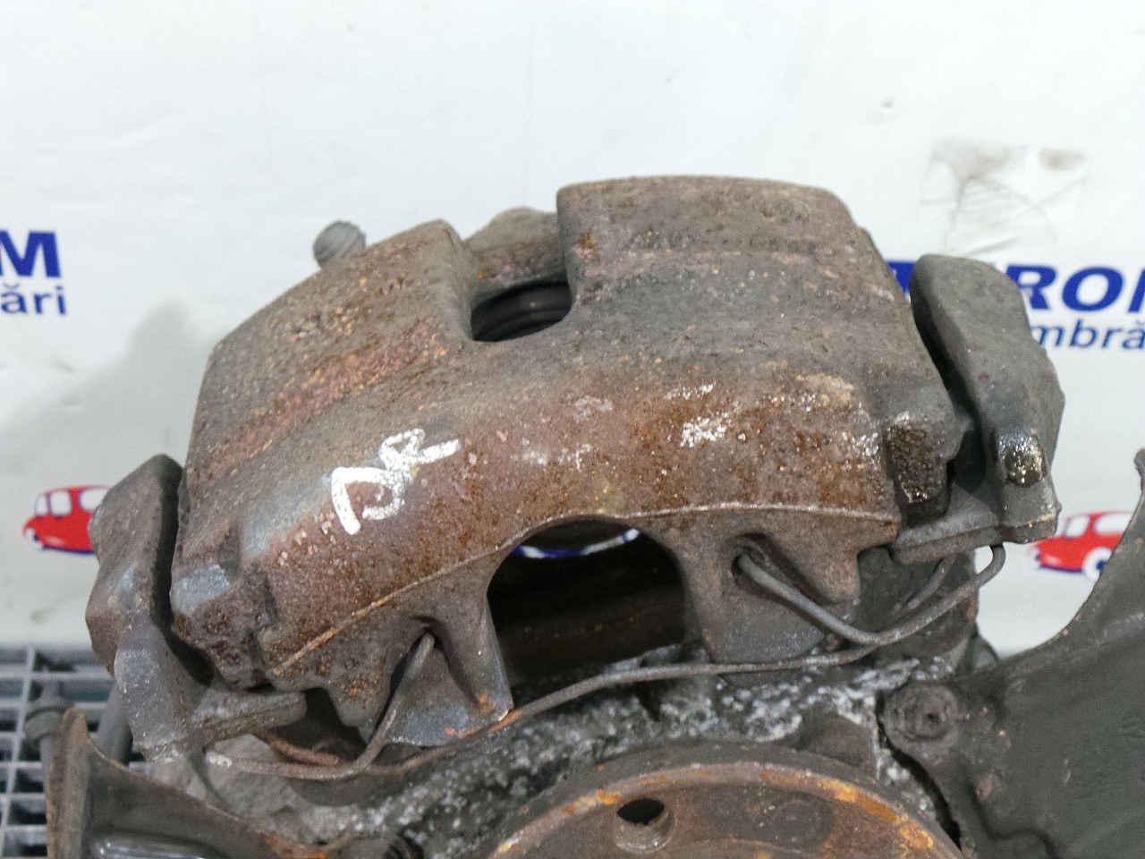 ETRIER FATA DREAPTA VW PASSAT CC 2.0 TDI - (2012 2016)