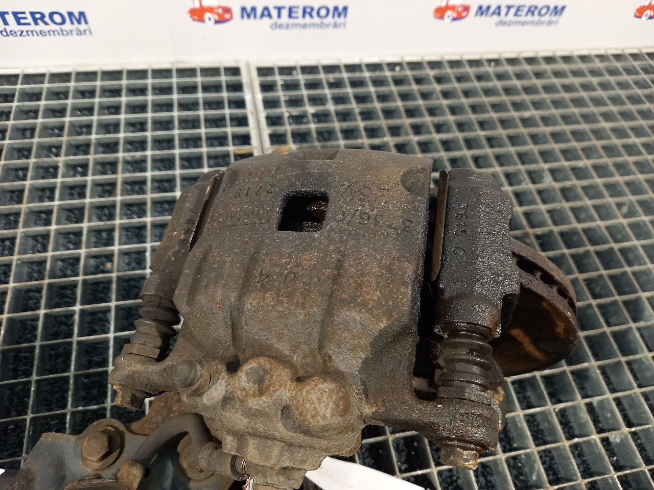 ETRIER FATA STANGA FORD FIESTA 1.4 TDCI - (2008 2012)