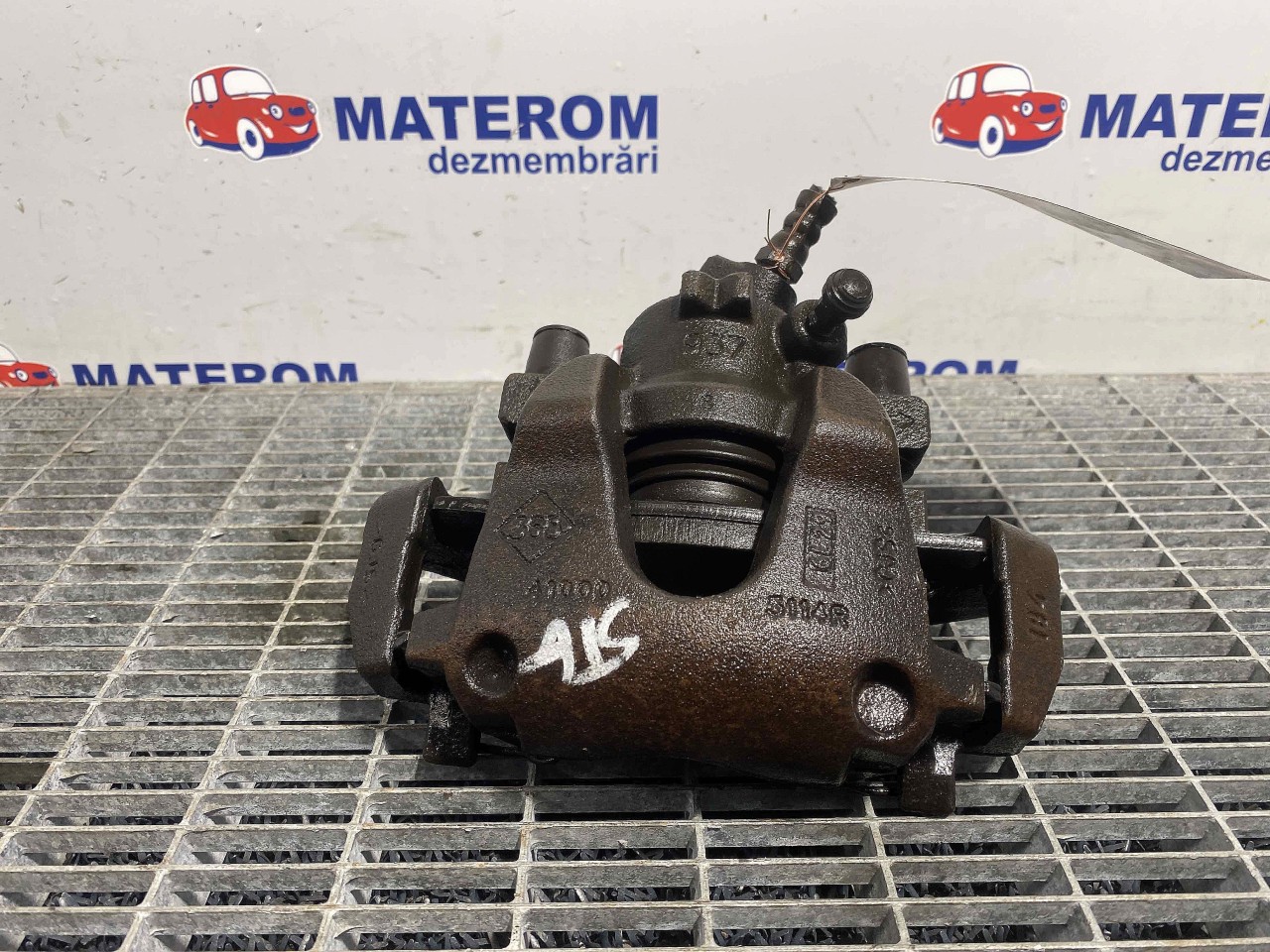 ETRIER FATA STANGA RENAULT CLIO 1.2 INJ 16V - (2016 2019)