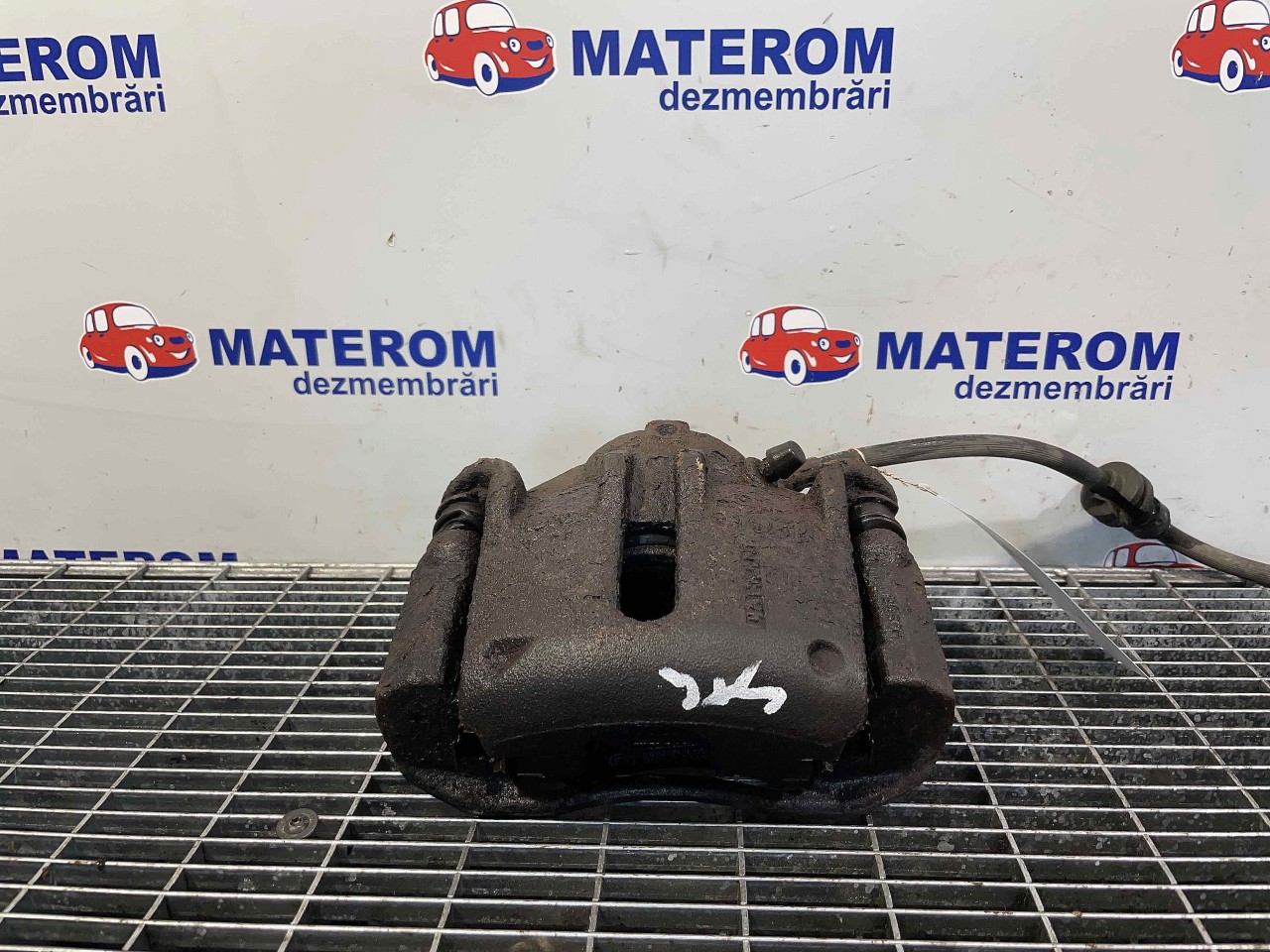 ETRIER FATA STANGA RENAULT MEGANE MEGANE 1.9 DCI - (2002 2005)