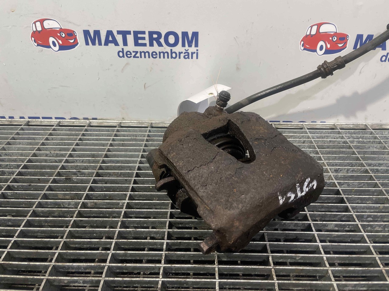 ETRIER FATA STANGA SKODA FABIA 1.2 INJ -