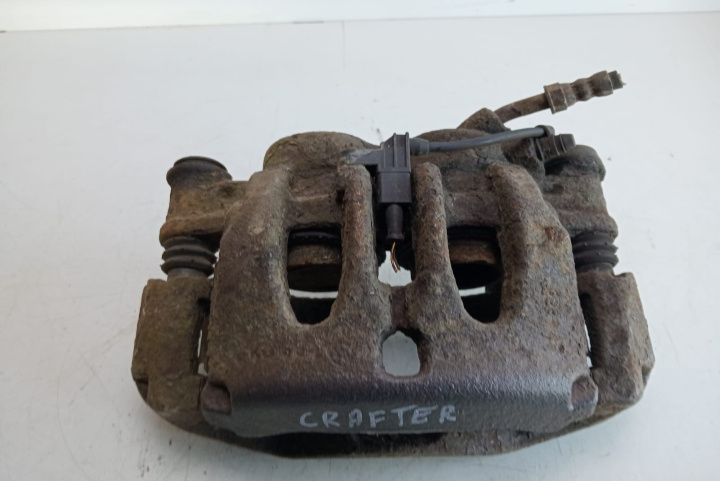 Etrier frana dreapta fata cu suport etrier Volkswagen VW Crafter [2006 - 2012]
