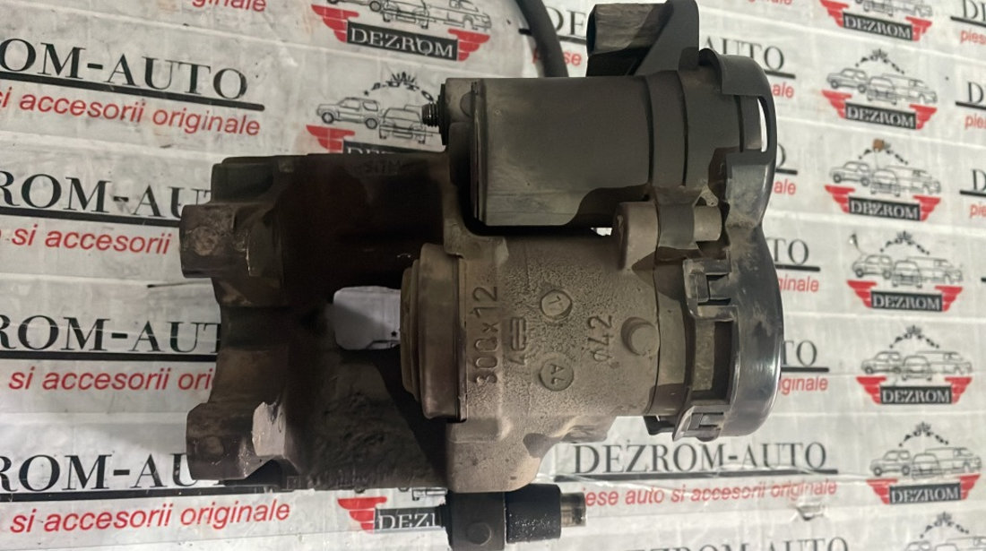 Etrier Frana dreapta spate Mercedes Clasa C Sedan (W205) 1.6 benzina 129 cai cod: A2054230281 - A2054232098