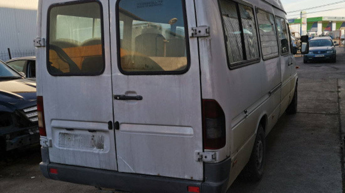 Etrier frana dreapta spate Mercedes Sprinter 906 2004 Duba 2.2 CDI