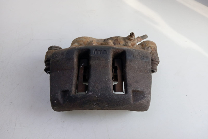Etrier frana stanga fata 1270669548 Renault Master 2 [1997 - 2004]