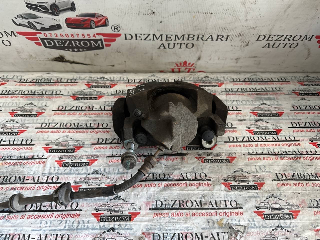 Etrier frana stanga fata RENAULT Latitude 2.0 16V 139 cai cod: 410110001R