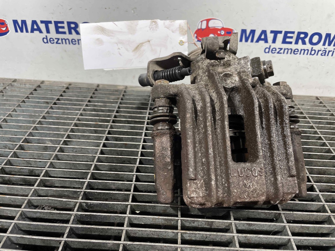 ETRIER SPATE DREAPTA AUDI A1 1.6 TDI - (2010 2014)