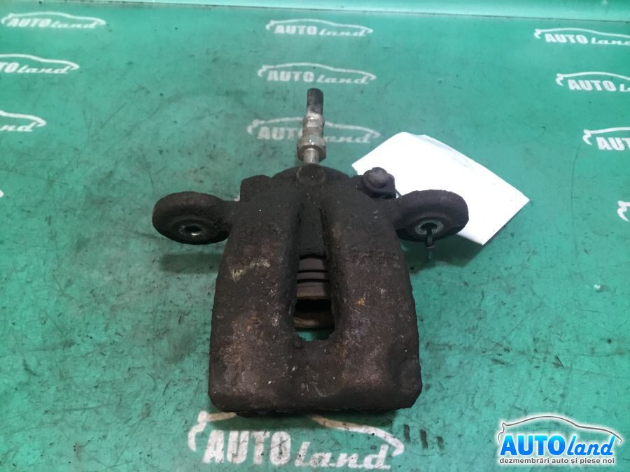 Etrier Spate Dreapta BMW 1 E81,E87 2004