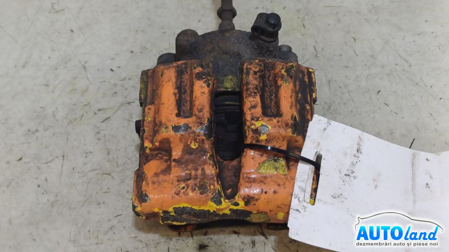 Etrier Spate Dreapta BMW 3 E90 2005