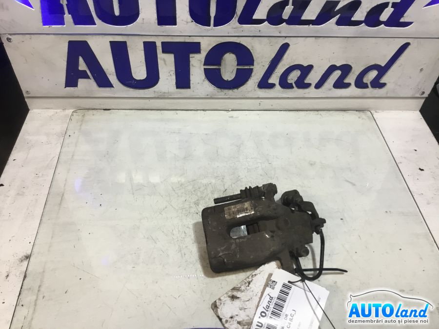 Etrier Spate Dreapta Citroen C4 LC 2004
