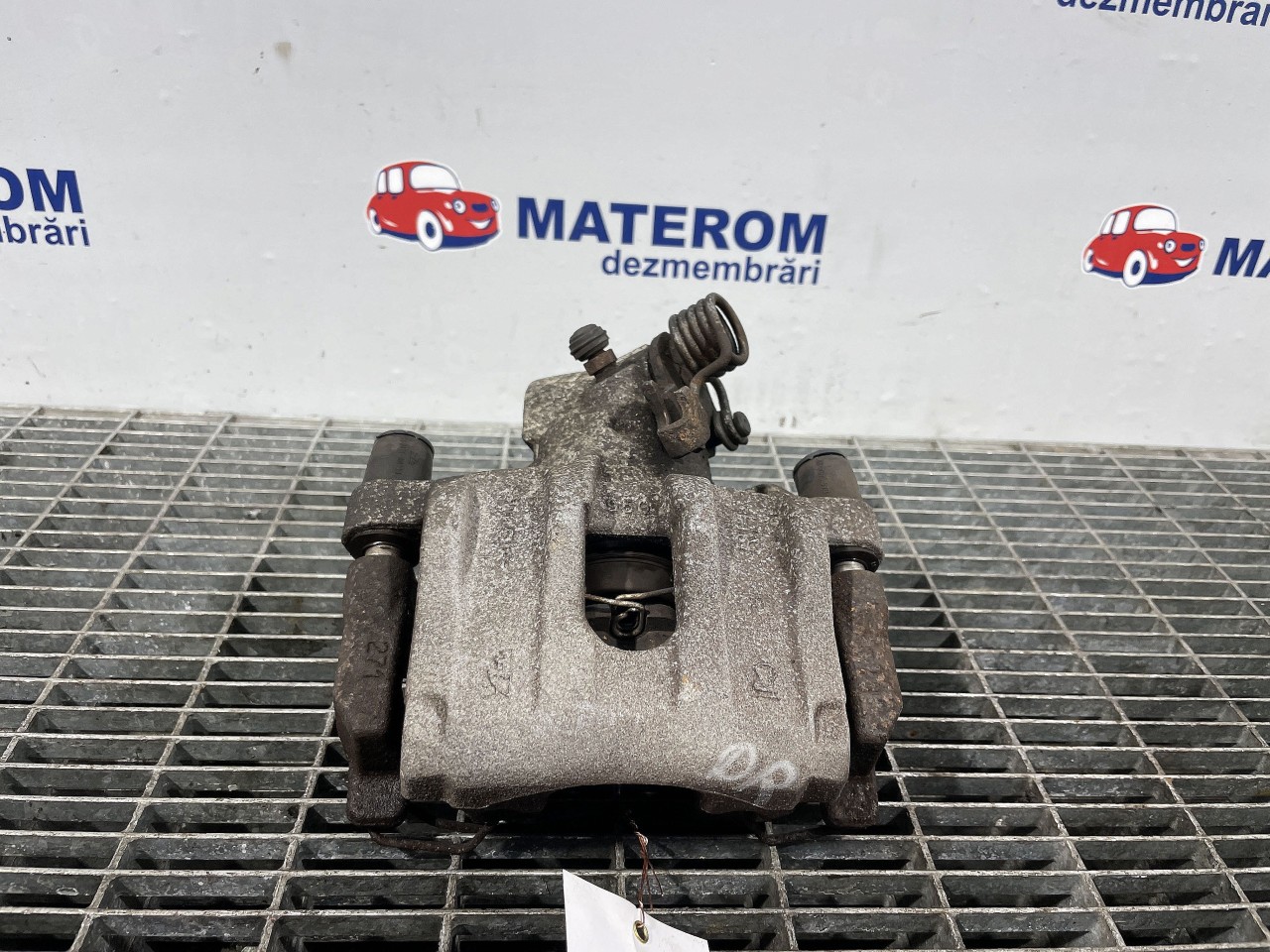 ETRIER SPATE DREAPTA FORD FOCUS 2.0 TDCI - (2011 2014)