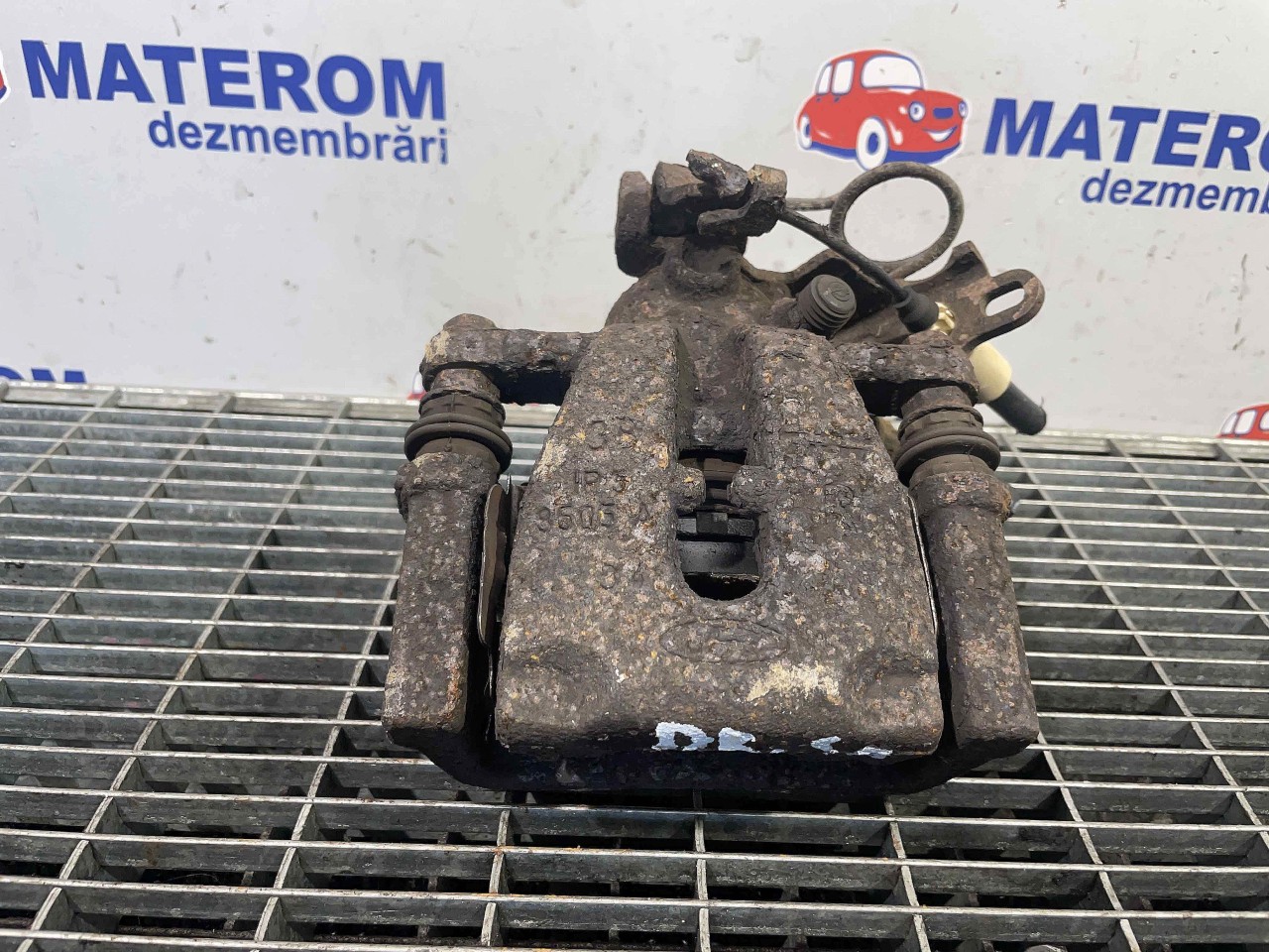 ETRIER SPATE DREAPTA FORD MONDEO 1.6 TDCI - (2007 2014)