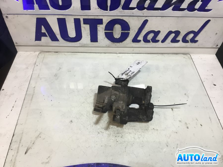 Etrier Spate Dreapta Mazda 3 BK14 2003